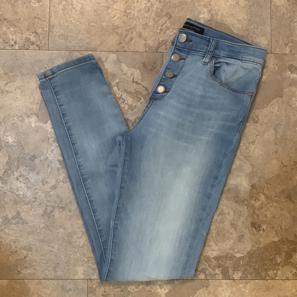 Banana Republic Factory Denim - Banana Republic Light Wash Skinny High Rise Blue Jeans w. 4 Button Front Size 2